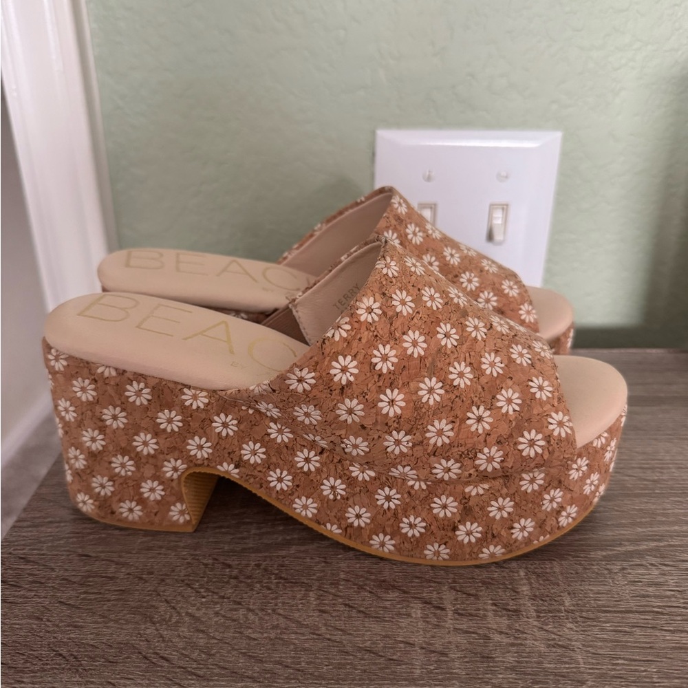 Women's Daisy Platform Sandal